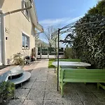 Appartement Garden Paradise - Garden, Pond&castle View *
