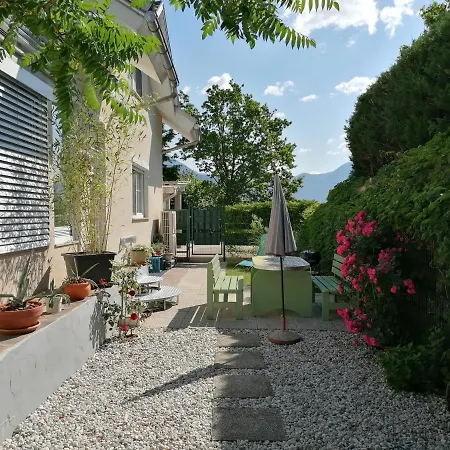 Apartamento Garden Paradise - Garden, Pond And Castle View Bled