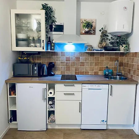 Apartament Garden Paradise - Garden, Pond And Castle View Bled