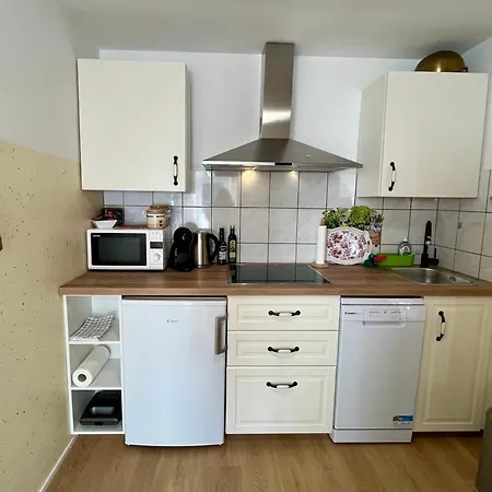 Garden Paradise - Garden, Pond And Castle View Apartament *