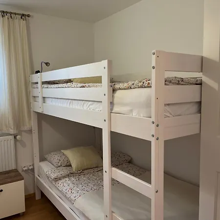 Apartman Garden Paradise - Garden, Pond And Castle View *