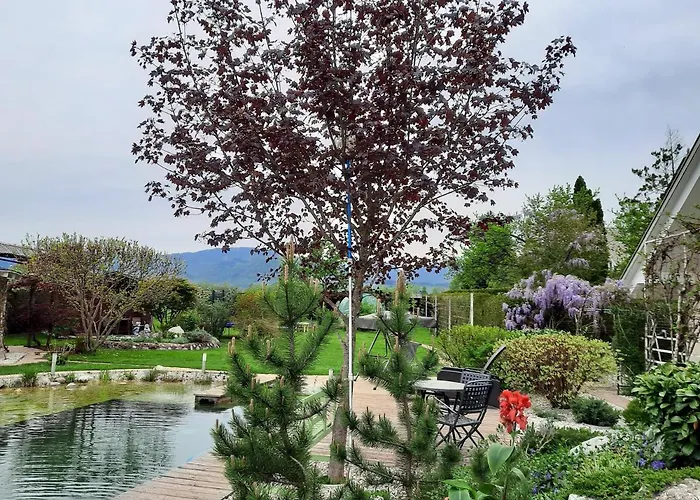 Garden Paradise - Garden, Pond And Castle View Bled
