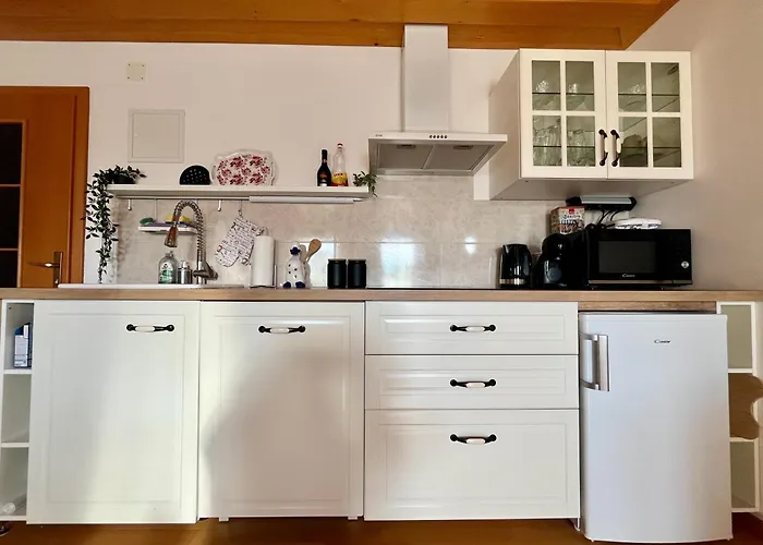 Apartamento Garden Paradise - Garden, Pond And Castle View Bled