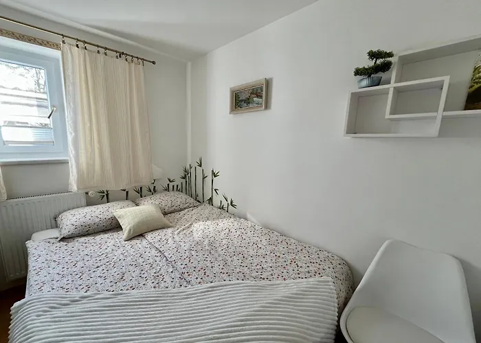 Apartamento Garden Paradise - Garden, Pond And Castle View