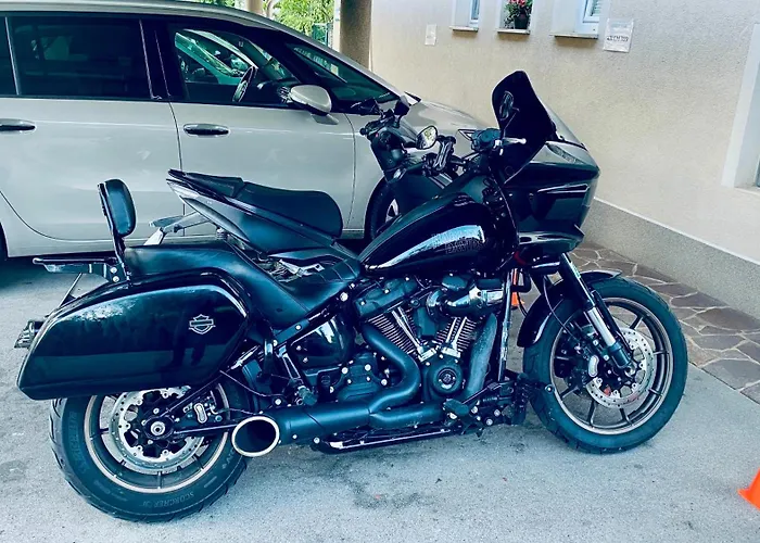 アパート Garden Paradise - Garden, Pond And Castle View